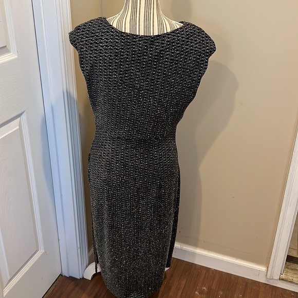 Connected Apparel Black Sparkly Sleeveless Dress Size 12 - Picture 4 of 5